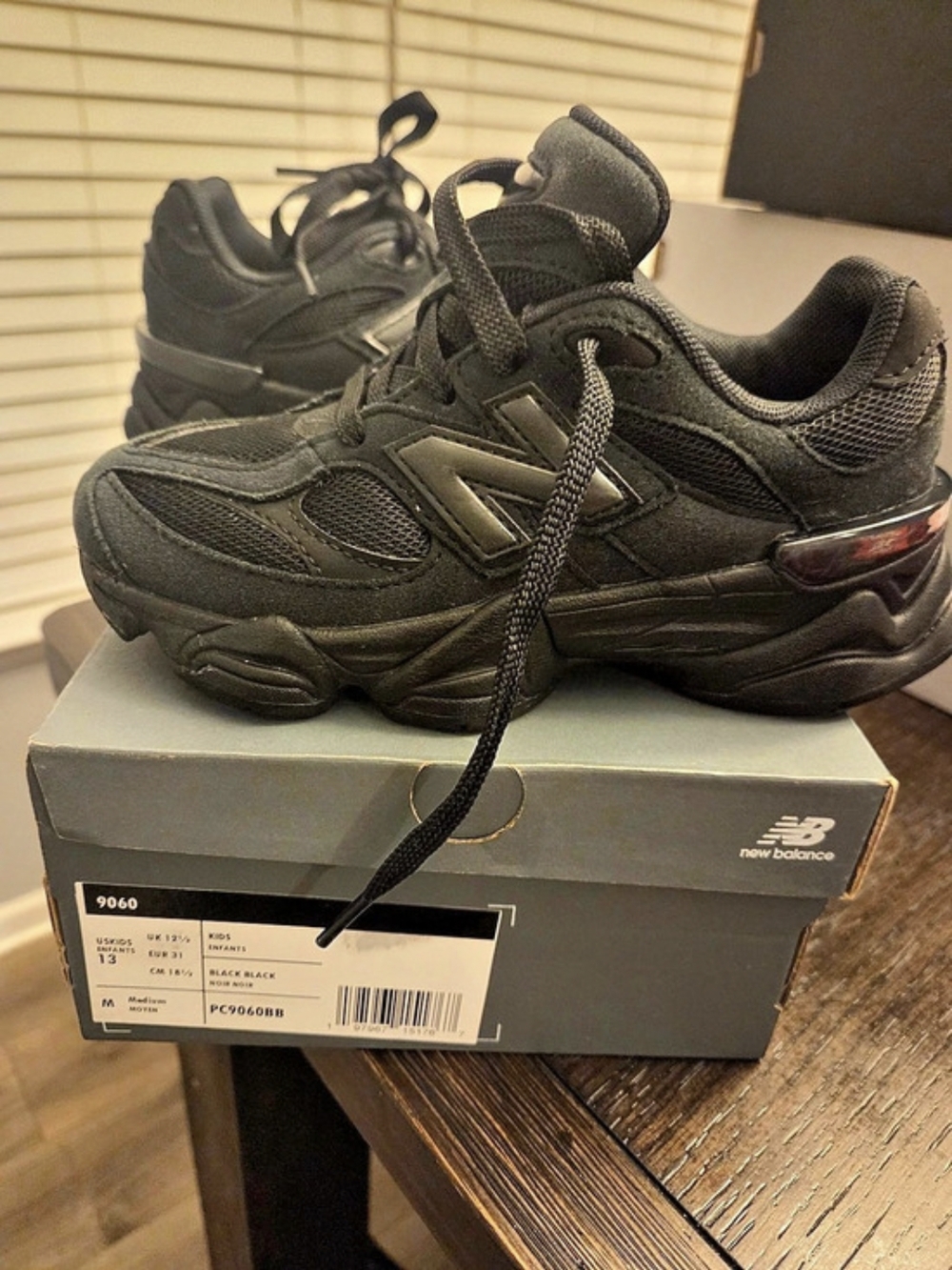 New Balance 9060 Black Sneakers